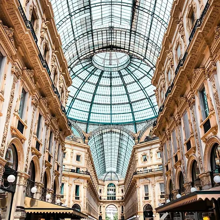 Appartamento Stupendo Di Design A Tema America- Potente Wi-fi Ottimo Il Collegamento Con Aeroporto Di Malpensa E Rho Fiera, Vicino Metro Milano